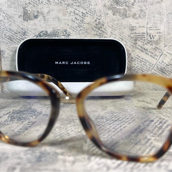 Marc Jacobs eyeglasses - Picture 3 of 7